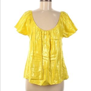 Shimmer yellow top